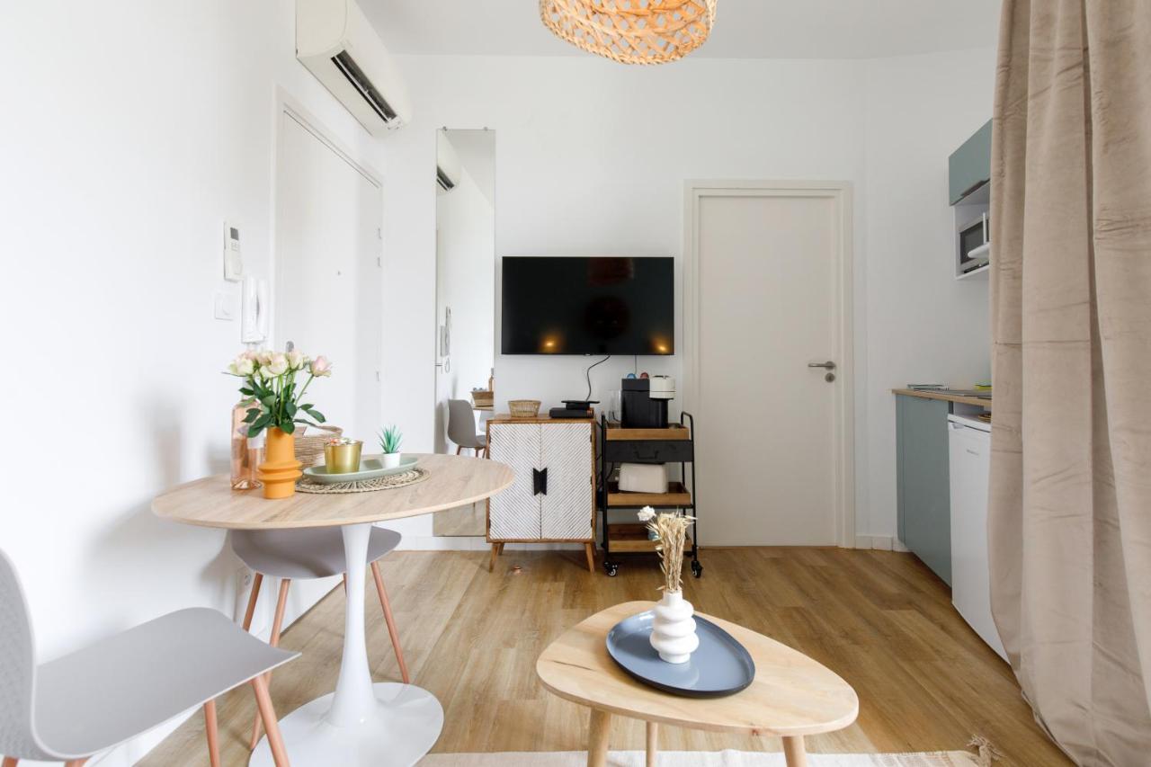 Centre Studio Plage Et Festival Канни Екстер'єр фото